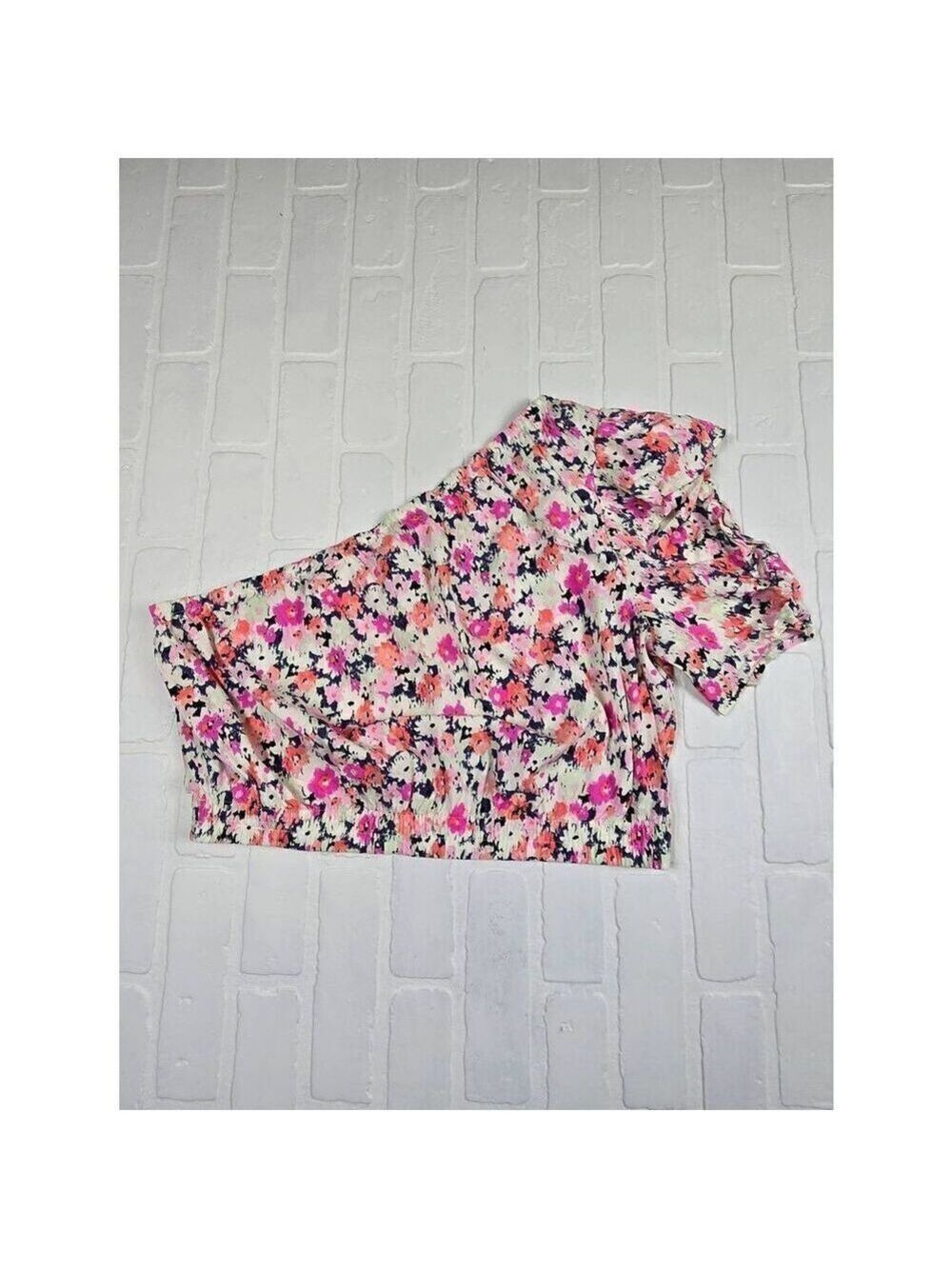 Universal Thread Floral One Shoulder Cropped Blouse Large